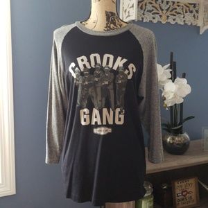 Crooks & castles t shirt